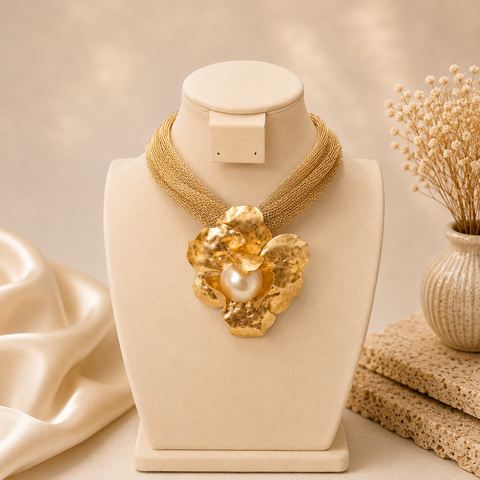 Collar Maya Oro Flor Perla