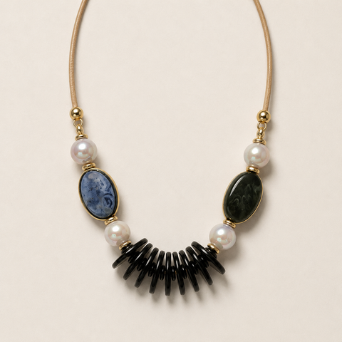 Collar en Hilo Ajustable