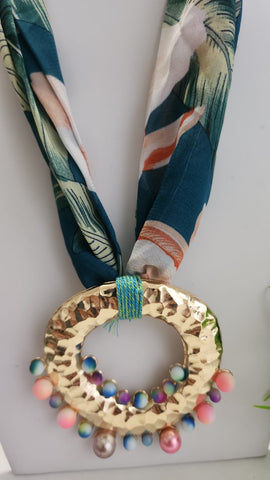 Collar con Pañuelos  Verde