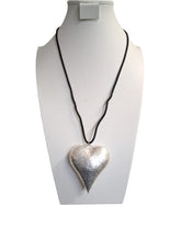 Collar corazón lizo